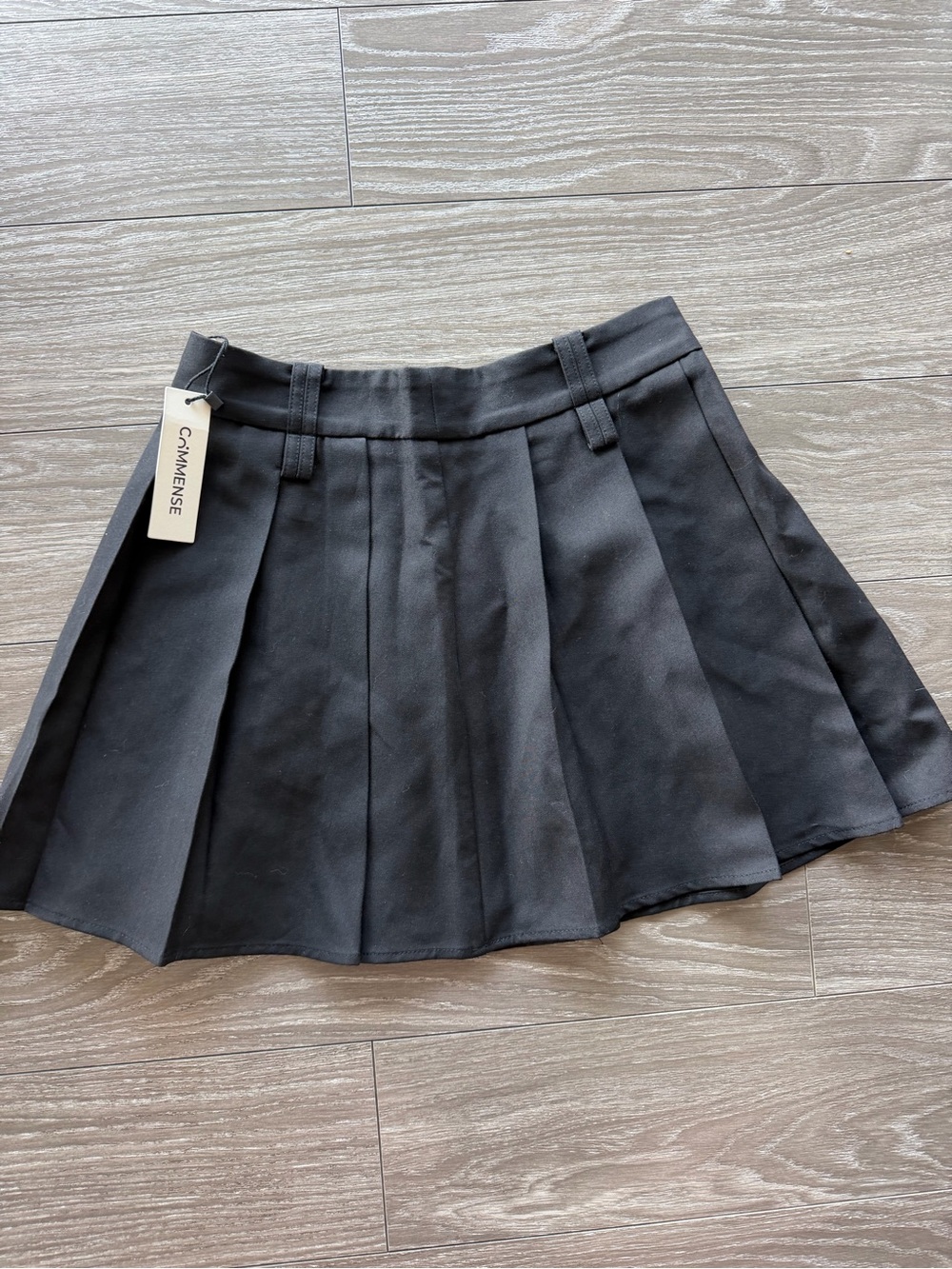 Commense Black Pleated Mini Skirt